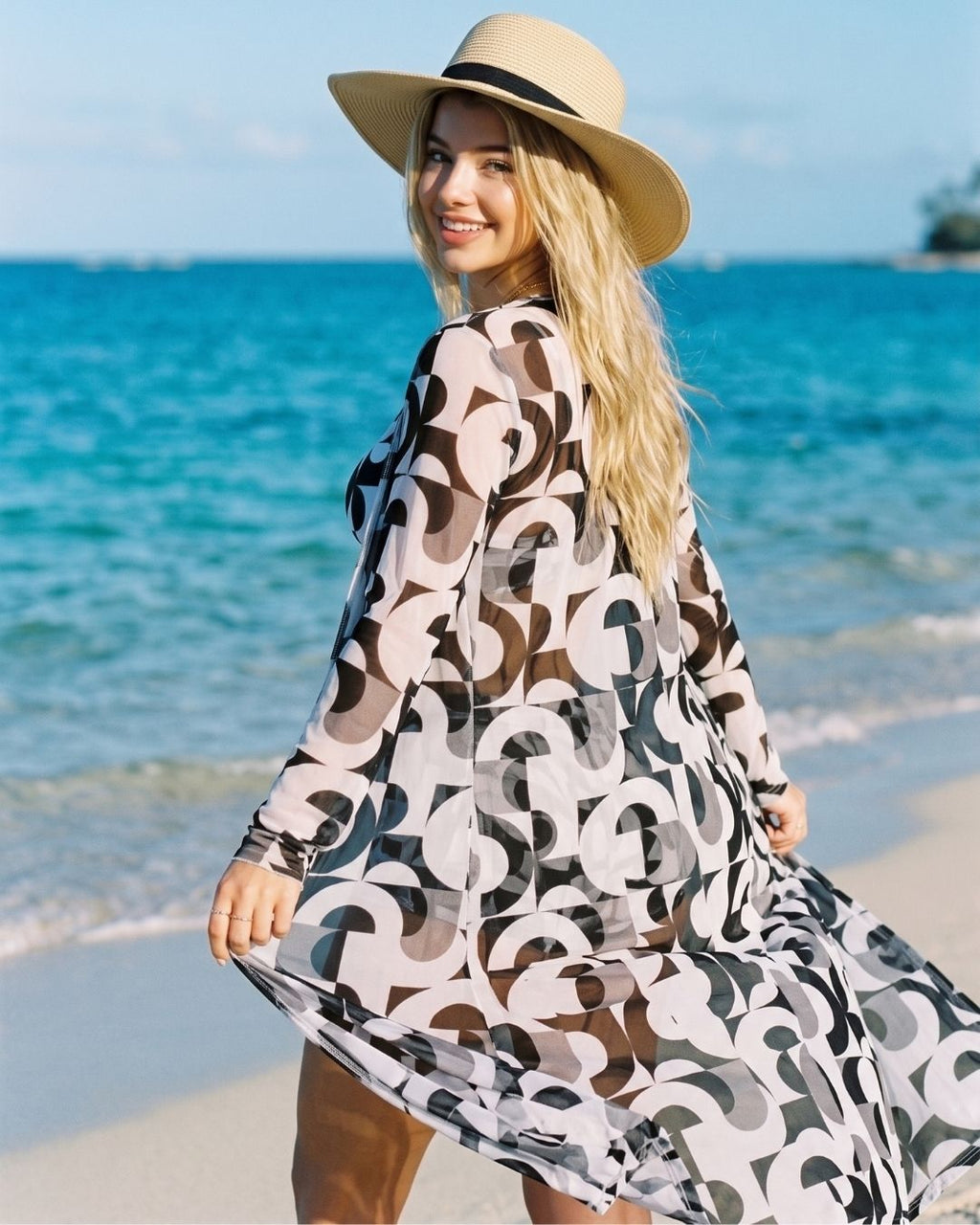 Conjunto de Praia Calções Com Laço + Saída Comprida