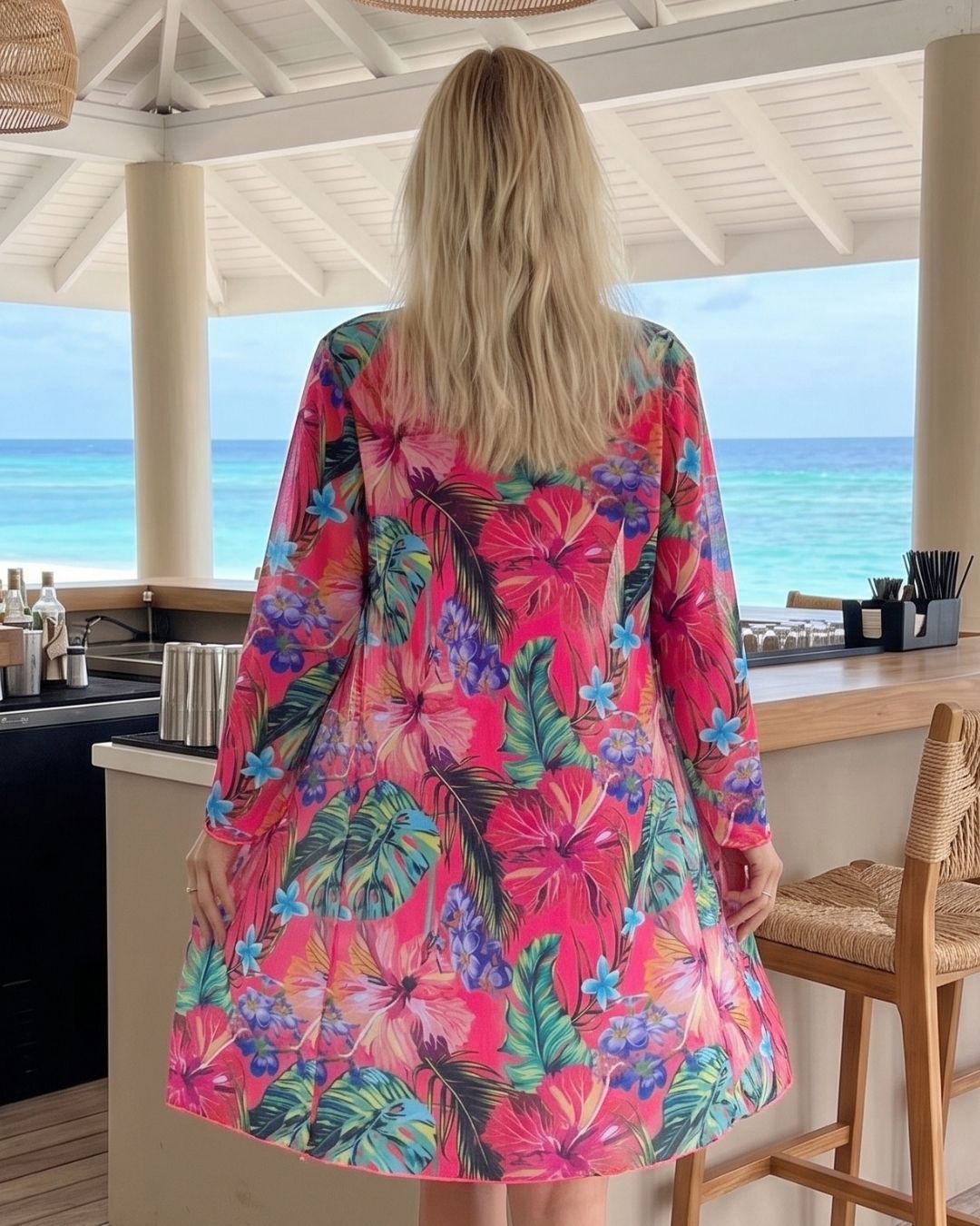 Conjunto de Praia Calções + Saída Com Estampado Tropical