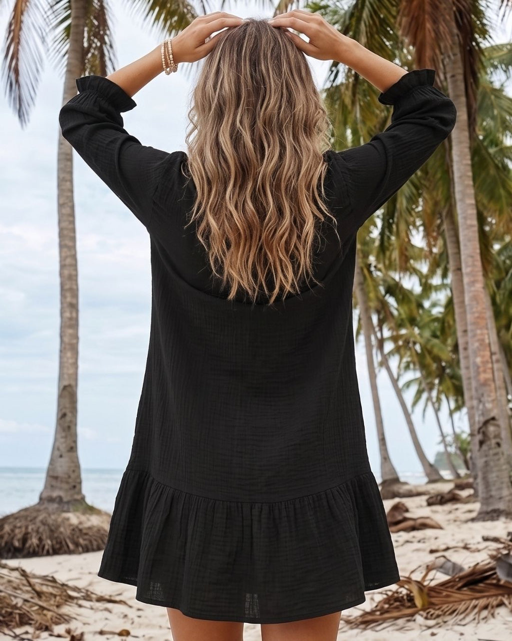 Saída de Praia Camiseira Curta Com Botões E Folho