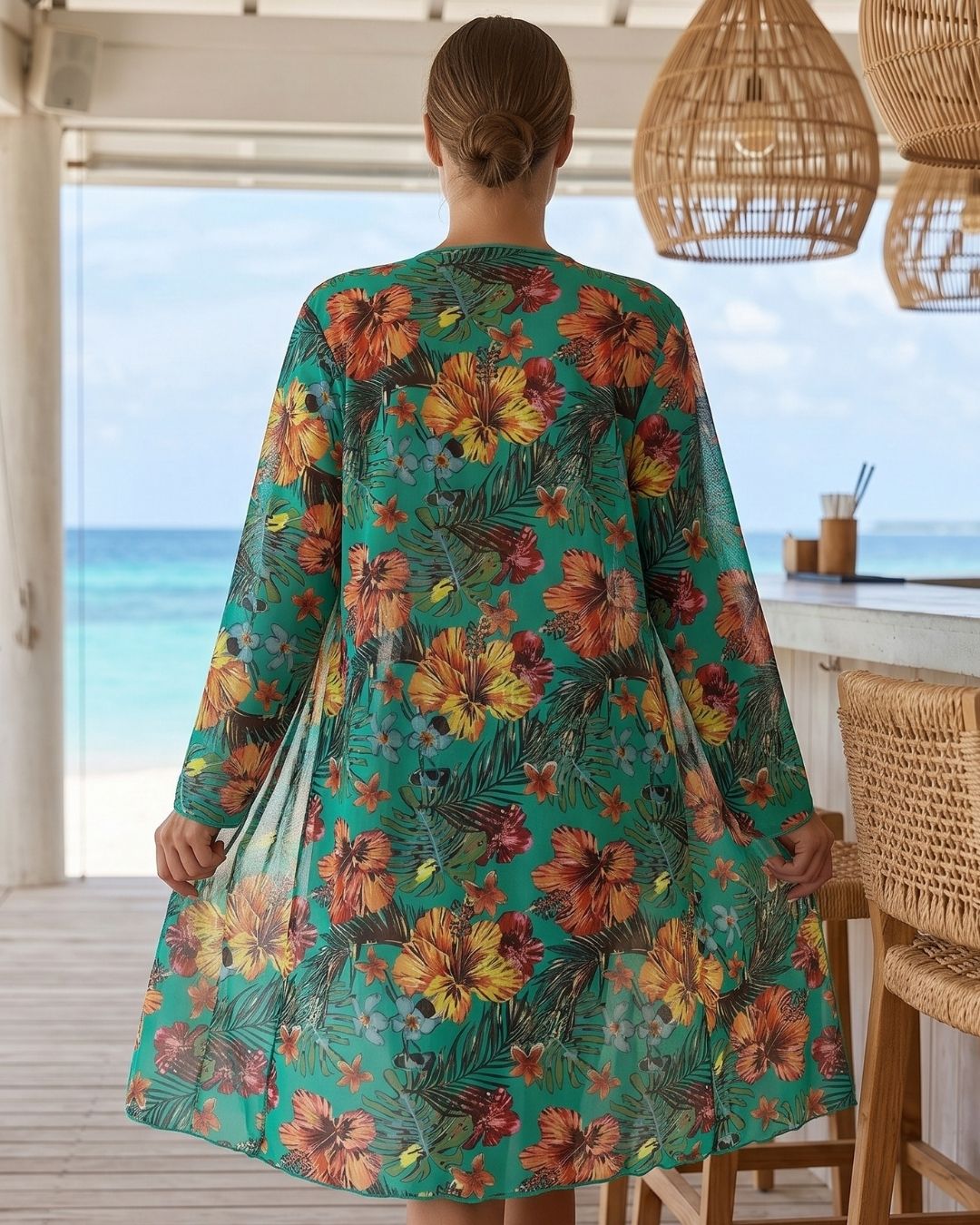 Biquíni + Saída de Praia Floral Estilo Resort