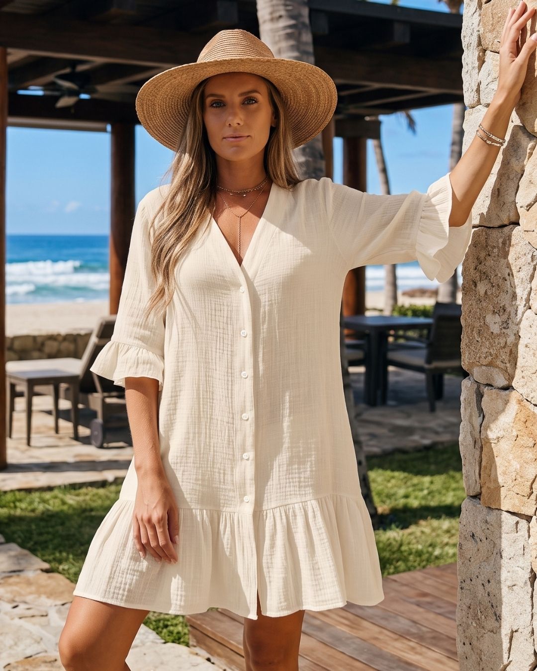 Saída de Praia Camiseira Curta Com Botões E Folho