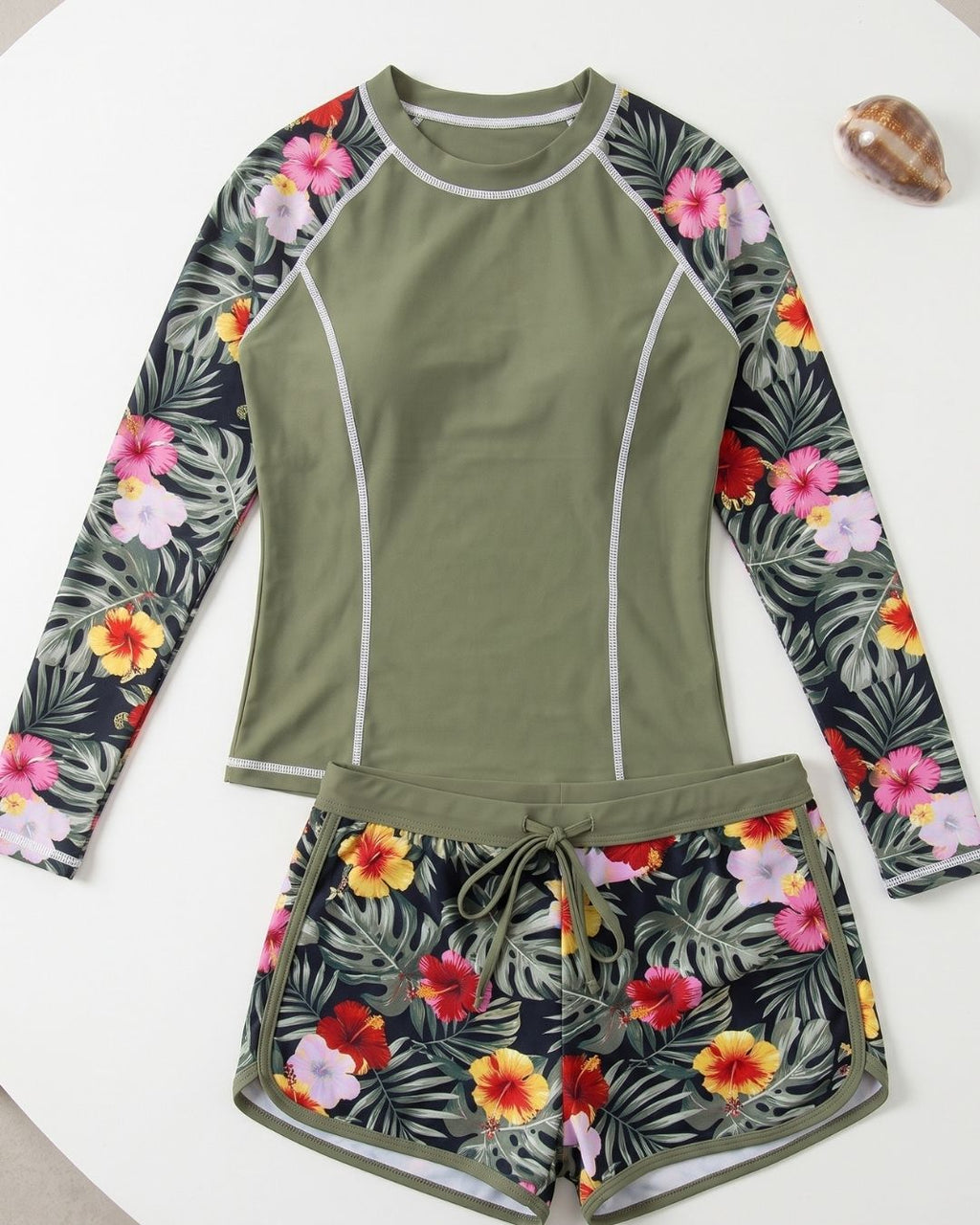Conjunto de Praia Calções Com Estampado Tropical